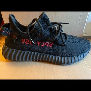 Size: 9 Adidas Yeezy Bred